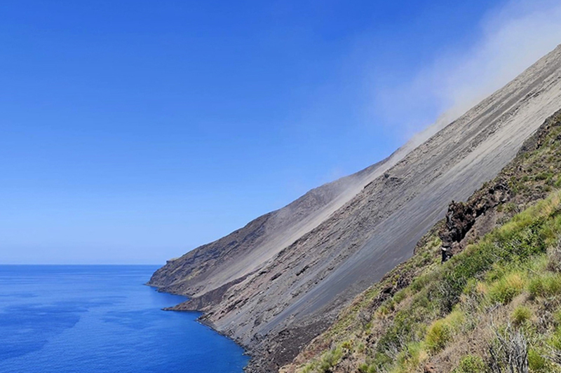 Stromboli Sciara del Fuoco 13 luglio 2024