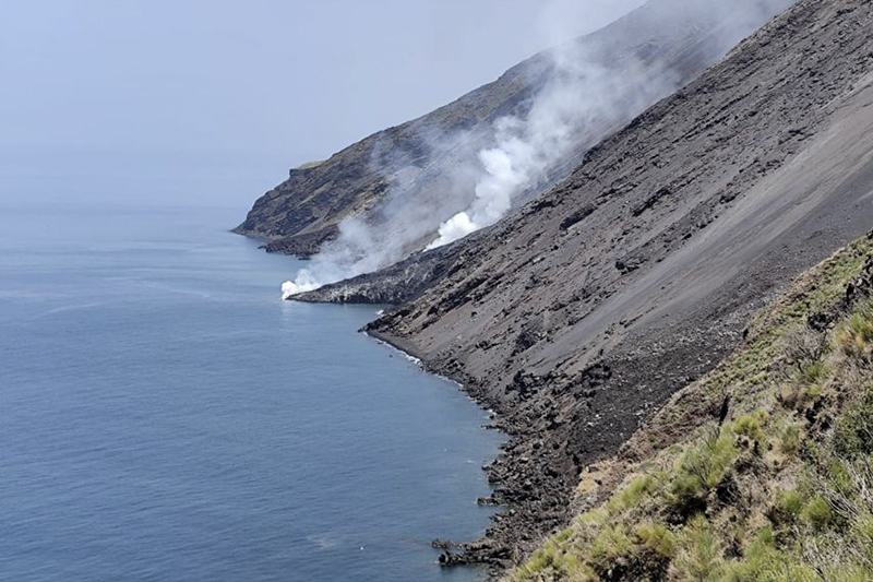 Effetti della colata lungo la Sciara del fuoco